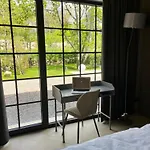 빌라 New Unique Stone With Seaview, Pool And Garden *