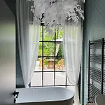 빌라 New Unique Stone With Seaview, Pool And Garden *
