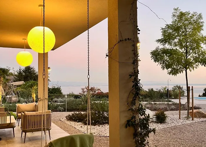 New Unique Stone With Seaview, Pool And Garden *