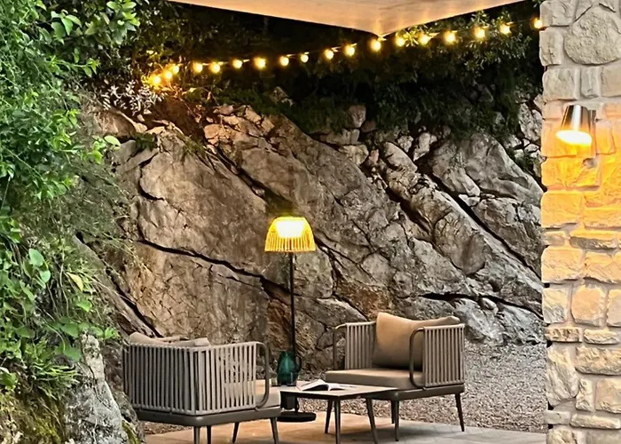 Vila New Unique Stone With Seaview, Pool And Garden Poljane