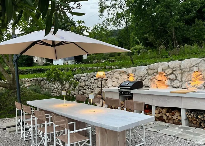 New Unique Stone With Seaview, Pool And Garden Villa