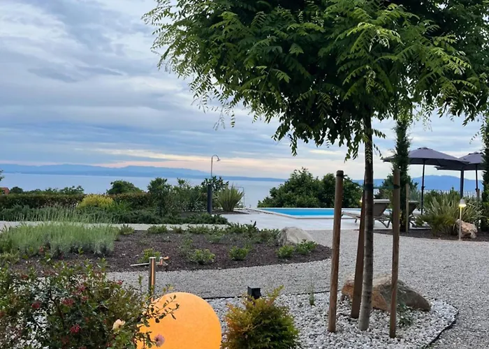 Vila New Unique Stone With Seaview, Pool And Garden